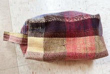 Load image into Gallery viewer, Medium Toiletry Bag